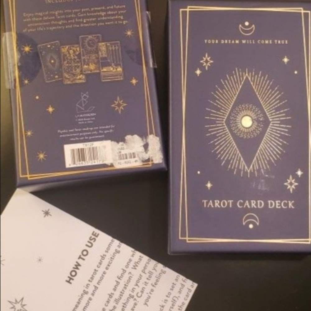 Tarot Card Deck in Deep Blue with Gold Foil — Mystical Oracle Cards